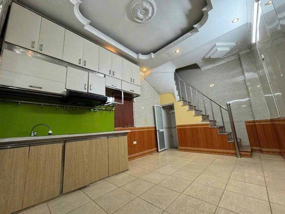  CHO THUÊ NHÀ RIÊNG TẠI PHƯỜNG BA ĐÌNH (Kim Mã, quận Ba Đình) - TP HÀ NỘI. 