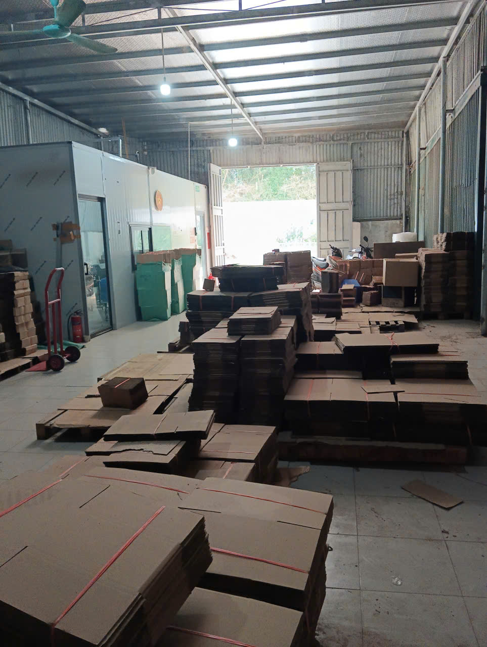  CHO THUÊ KHO XƯỞNG – 151 CẦU CỐC, PHƯỜNG TÂY MỖ, QUẬN NAM TỪ LIÊM, HÀ NỘI 