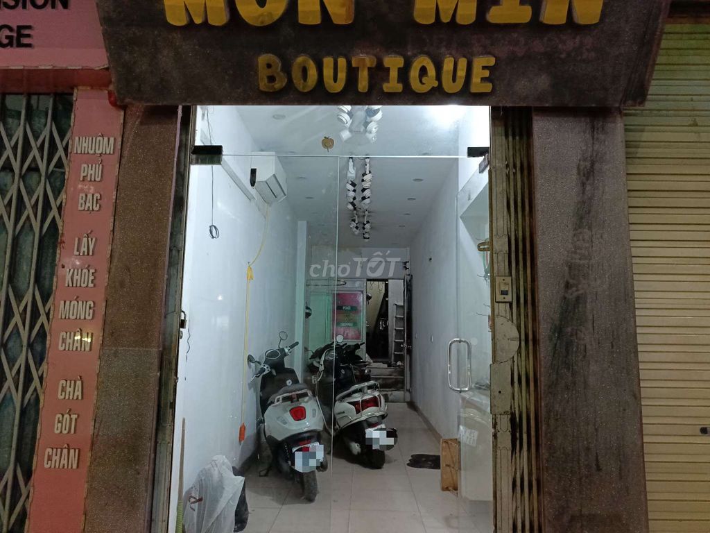  Cho thuê mặt bằng kinh doanh phố Kim Mã – vị trí đẹp, giá tốt 