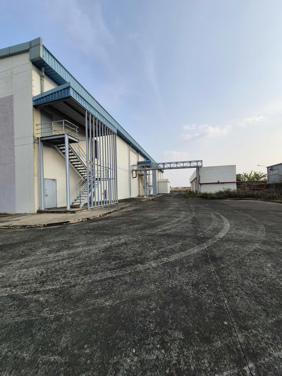  NHÀ XƯỞNG 6.000M² – KCN PROTRADE, BÌNH DƯƠNG  ĐIỆN 1200KVA – PCCC TỰ ĐỘNG 