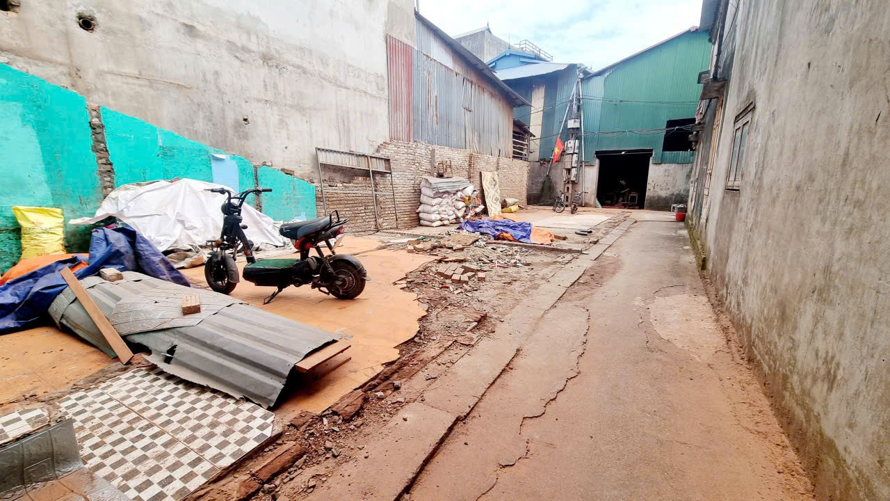  cần bán lô góc tại hương mạc phù khê giá F0 