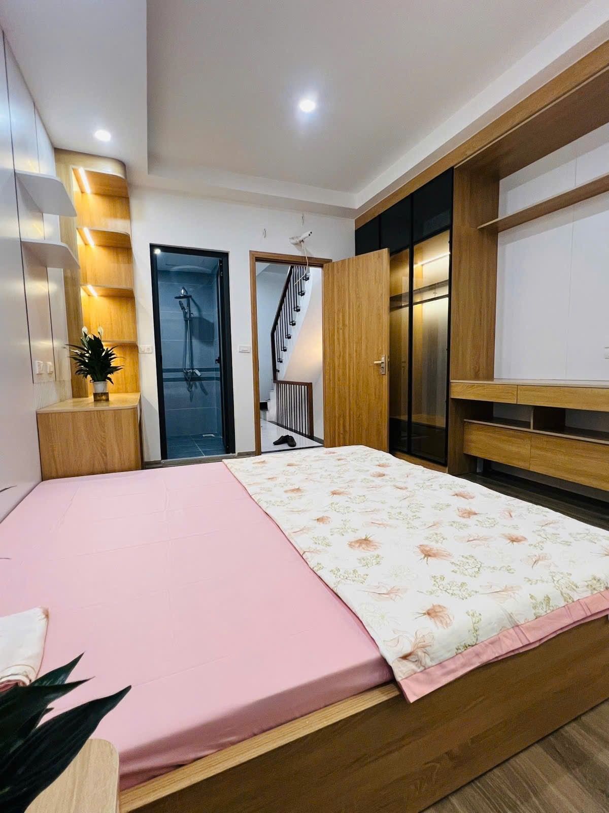  NHÀ ĐẸP – 5 TẦNG – NGÕ GẦN PHỐ – Ở NGAY –NHỈNH 8 TỶ GIÁ TỐT ???? 