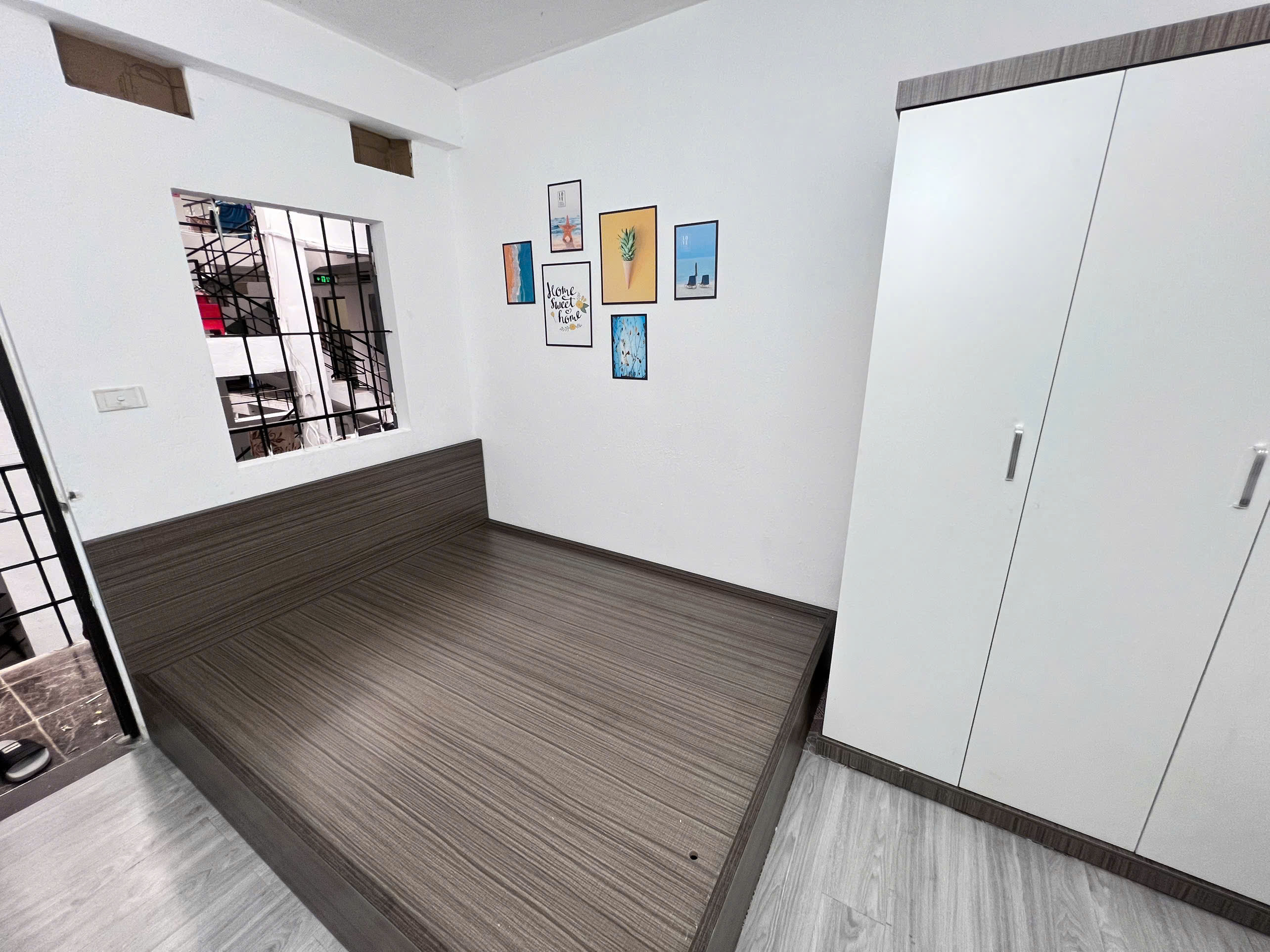  Cho thuê gấp căn hộ phố Chùa Láng chỉ từ 2tr4 / tháng - 0934266313 