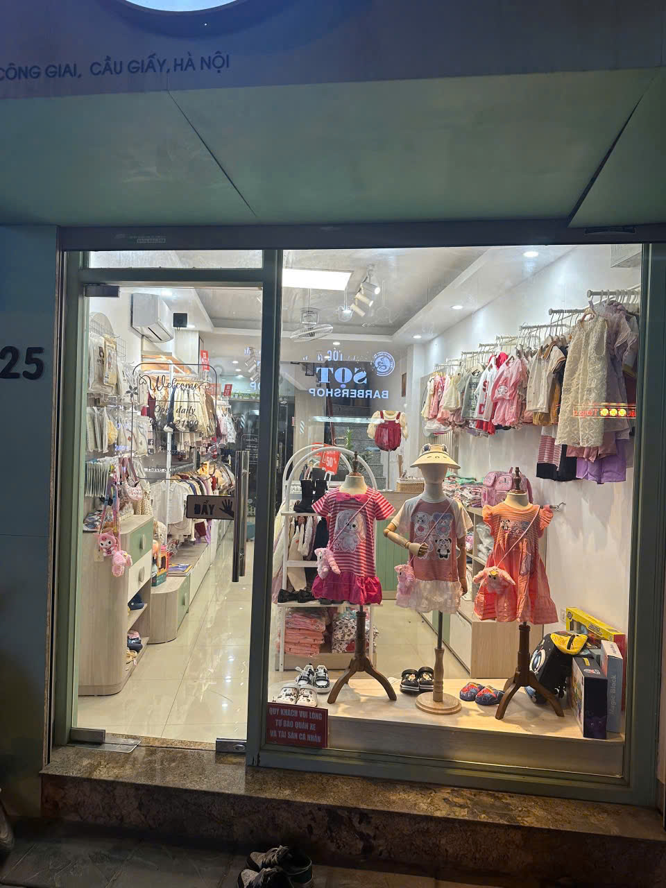  CHÍNH CHỦ CHO THUÊ NHÀ 5 TẦNG MẶT PHỐ TRƯƠNG CÔNG GIA, PHƯỜNG DỊCH VỌNG, QUẬN CẦU GIẤY, HÀ NỘI 