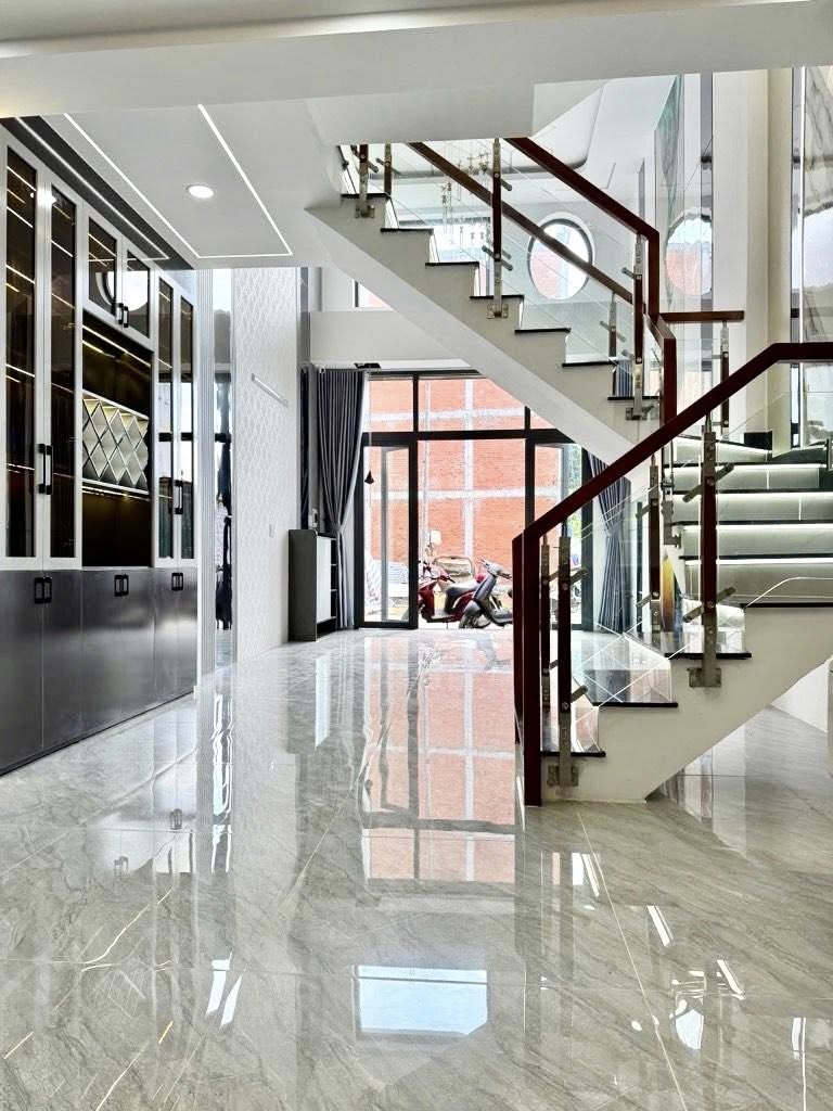  SIÊU PHẨM - 4 TẦNG - ĐƯỜNG 6M - KHU PHÂN LÔ VÍP - KINH DƯƠNG VƯƠNG- GẦN TÊN LỬA- AEON (4 x 13) 52M2 , 