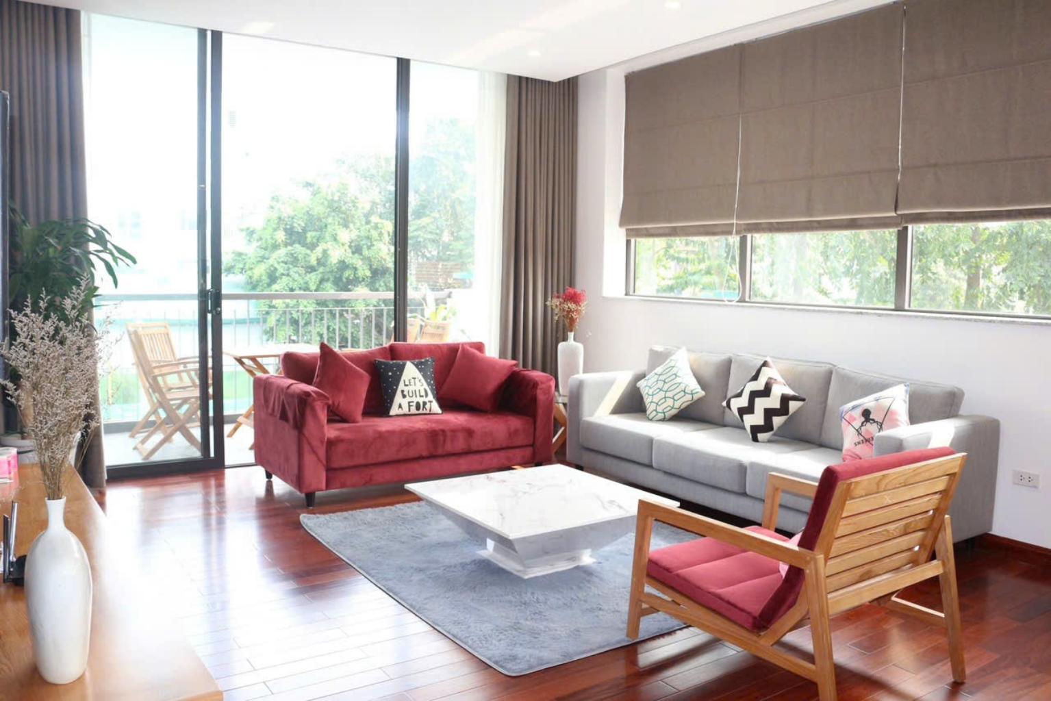  GấpBán biệt thự Vinhomes riverside Long Biên Full Nội Thất176m 4 tầng mặt tiền rộng  5x tỷ(TL) 