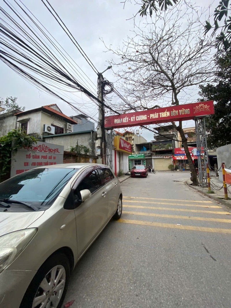  TƯ ĐÌNH – PHÂN LÔ QUÂN ĐỘI – Ô TÔ VÀO NHÀ – CÓ Ô CHỜ THANG MÁY 