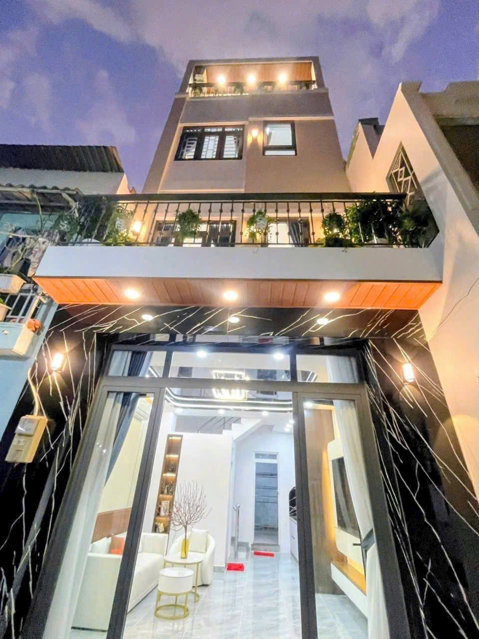  NHÀ ĐẸP 3 LẦU TRẦN XUÂN SOẠN ,QUẬN 7 ,TPHCM, FULL NỘI THẤT , NHỈNH 6 TỶ 