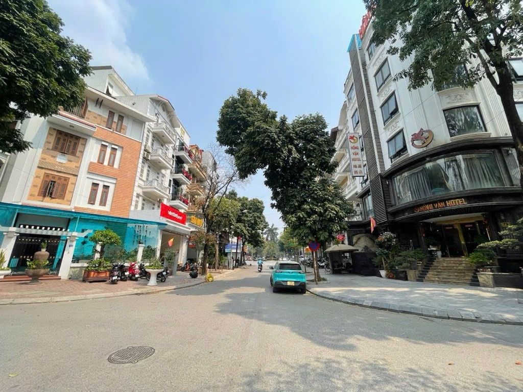  Bán nhà mặt phố Xuân Quỳnh, kinh doanh sầm uất, 95m, chỉ 47 tỷ 