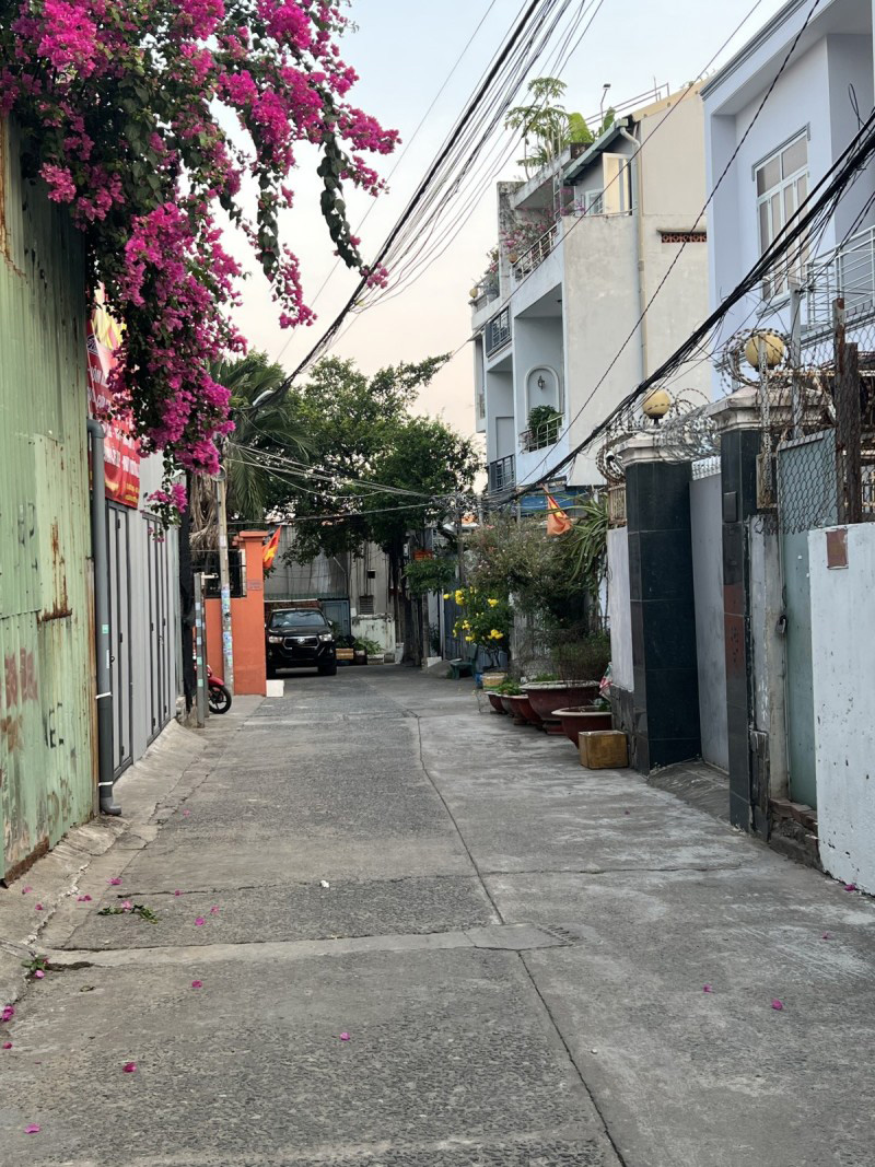  Bán Nhà Đẹp Tăng Nhơn Phú B – HXH – 3 Tầng – 4PN – Giá Chỉ 6.2 Tỷ 