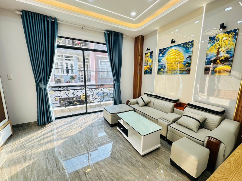  Bán nhà Lã Xuân Oai, Long Trường, Q9, Thủ Đức, TP HCM. DT 54m2, 4 tầng, SHR - Giá  6.7 tỷ 