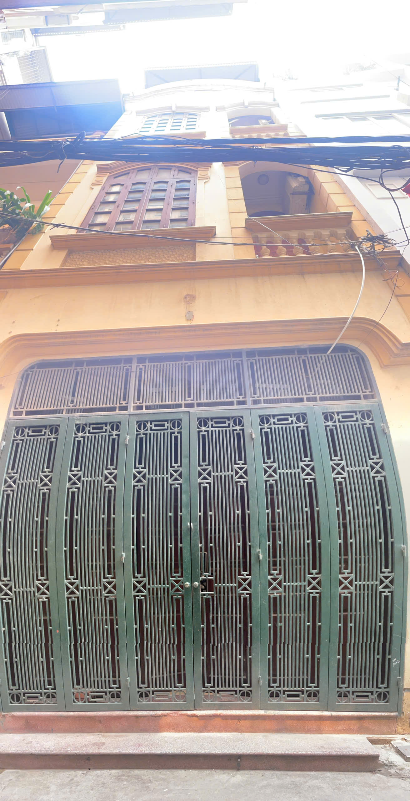  ???? Bán nhà trong ngõ Lê Trọng Tấn, Tx ô tô đỗ cửa 46m2 * 4t * 4,5m mặt tiền, hơn 18tỷ, an ninh tốt, ở sướng, đa tiện ích xung quanh 