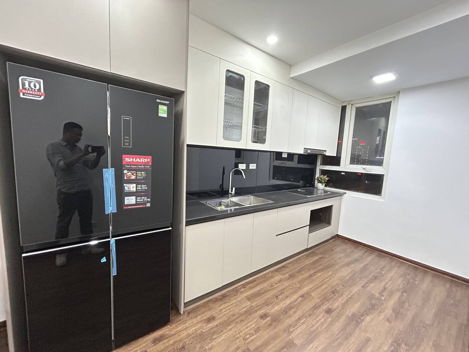  CHUNG CƯ MẶT PHỐ PHẠM HÙNG - LÔ GÓC 4PN2VS FULL NỘI THẤT - TẦNG TRUNG - ĐẸP LONG LANH - GẦN BẾN XE MỸ ĐÌNH - CHỦ CẦN BÁN GẤP 