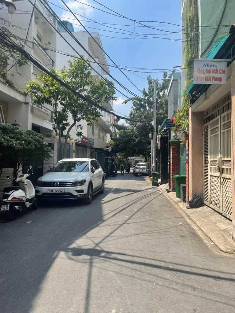  Bán nhà phố Đội Cấn, Ba Đình, ô tô qua nhà, kinh doanh bất chấp, 42m, 5 tầng, 13.7 tỷ 