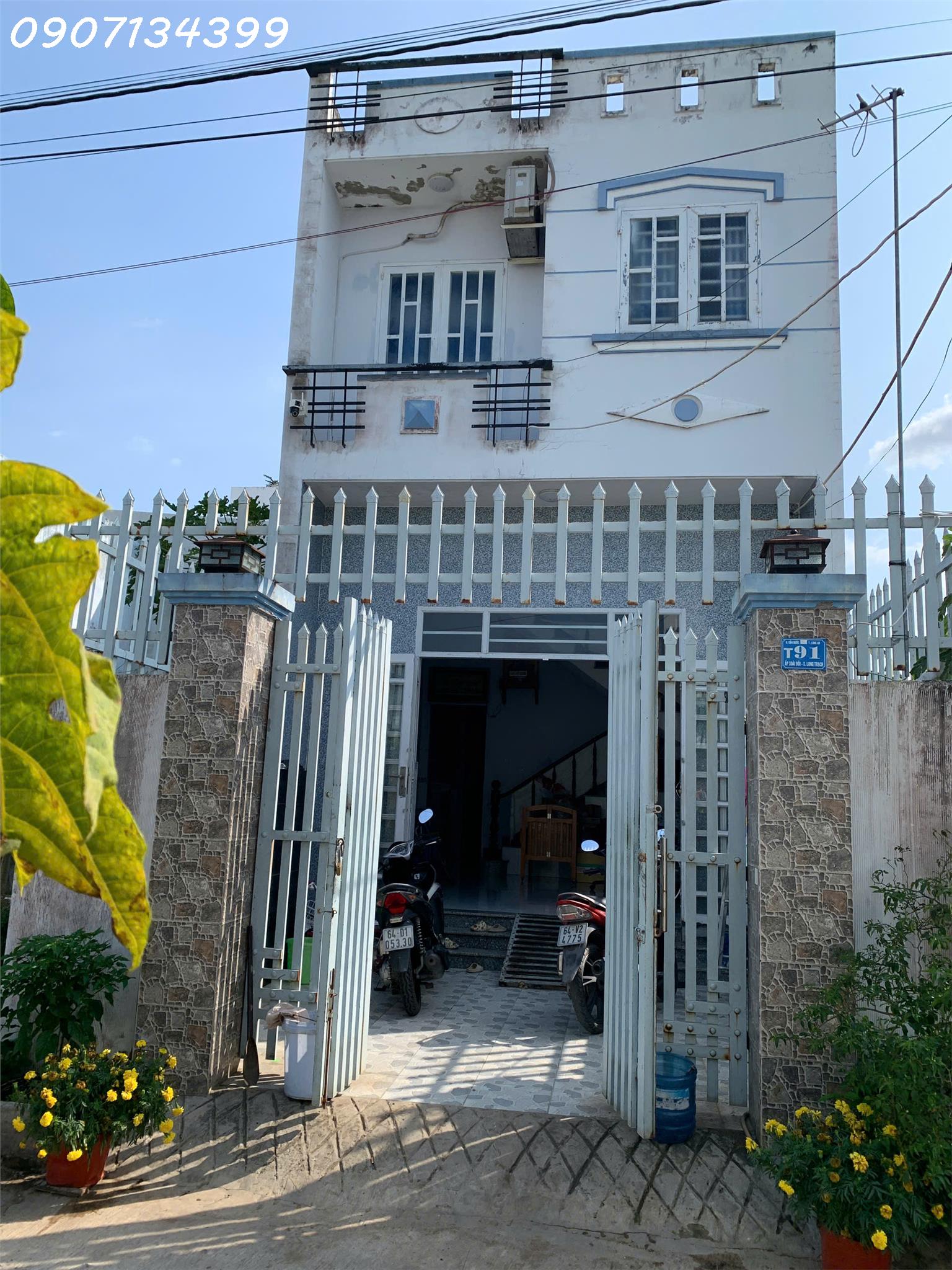  Bán nhà riêng tại đường Xoài Đôi, xã Long Trạch, Cần Đước, Long An, 2 tỷ, 100m2 