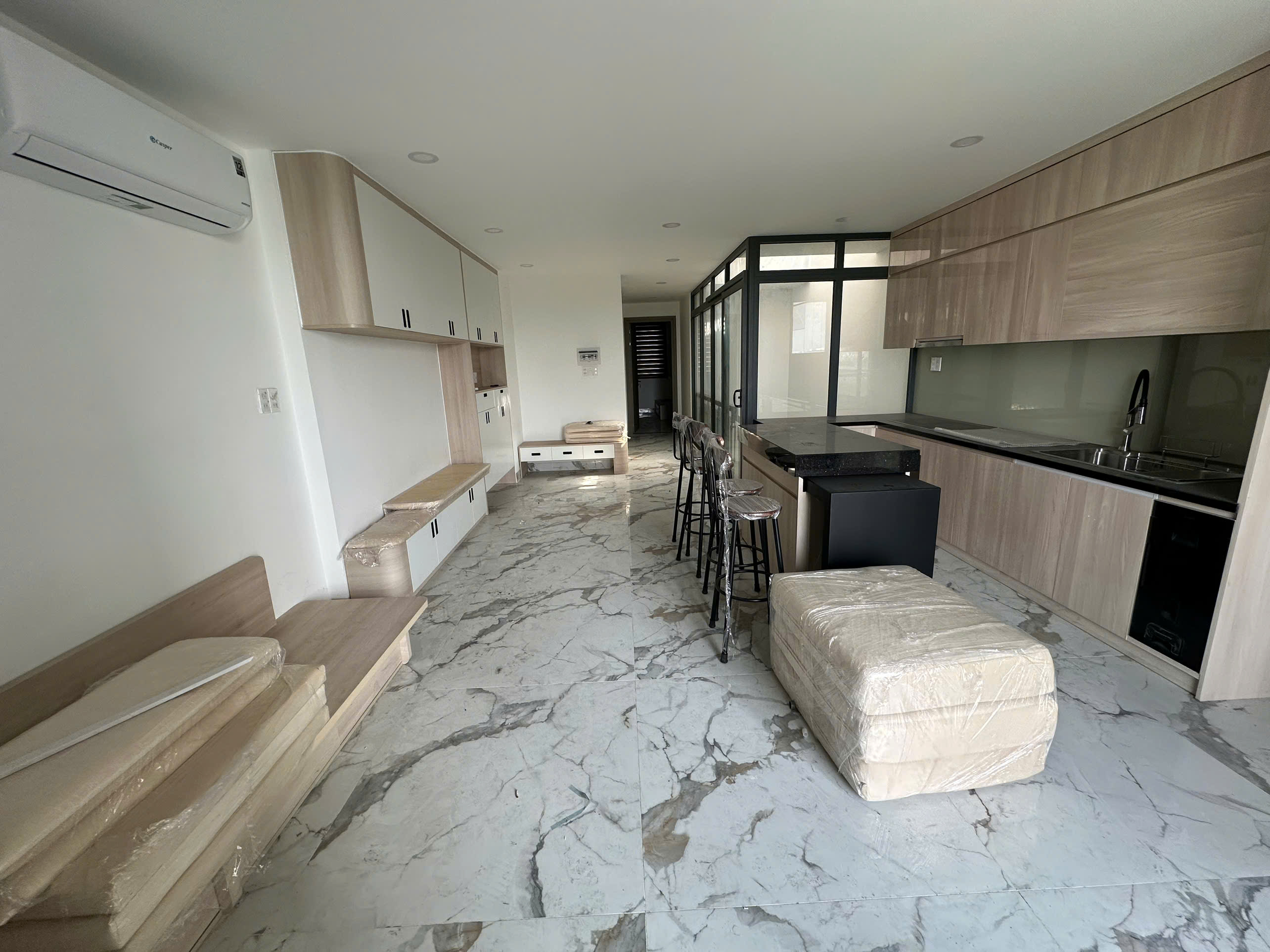  CHO THUÊ VĂN PHÒNG GIÁ CHỈ 10 TRIỆU/THÁNG, KĐT VẠN PHÚC 