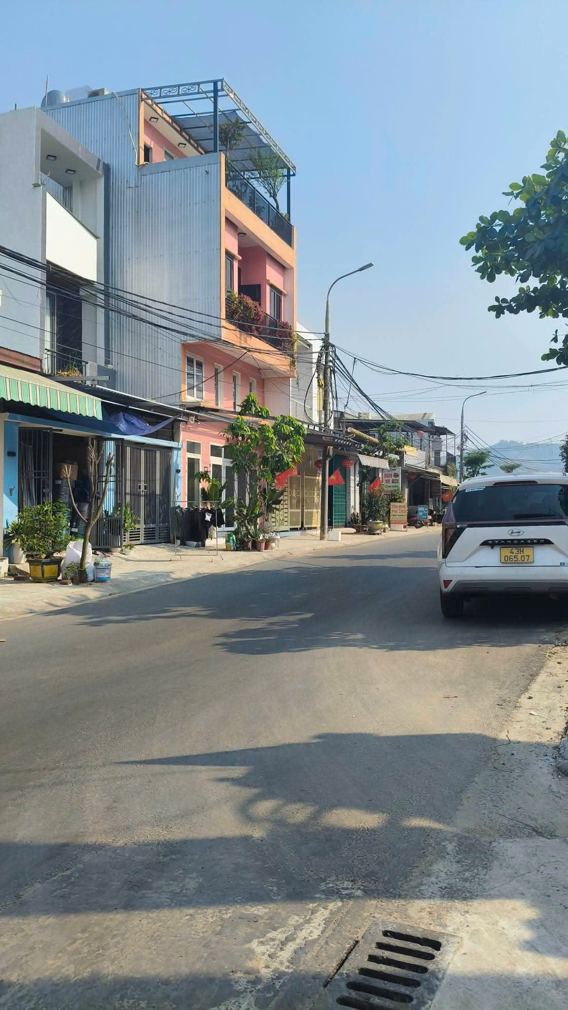  Bán nhà C4 đường Nam Cao - Trục thông Tôn Đức Thắng 