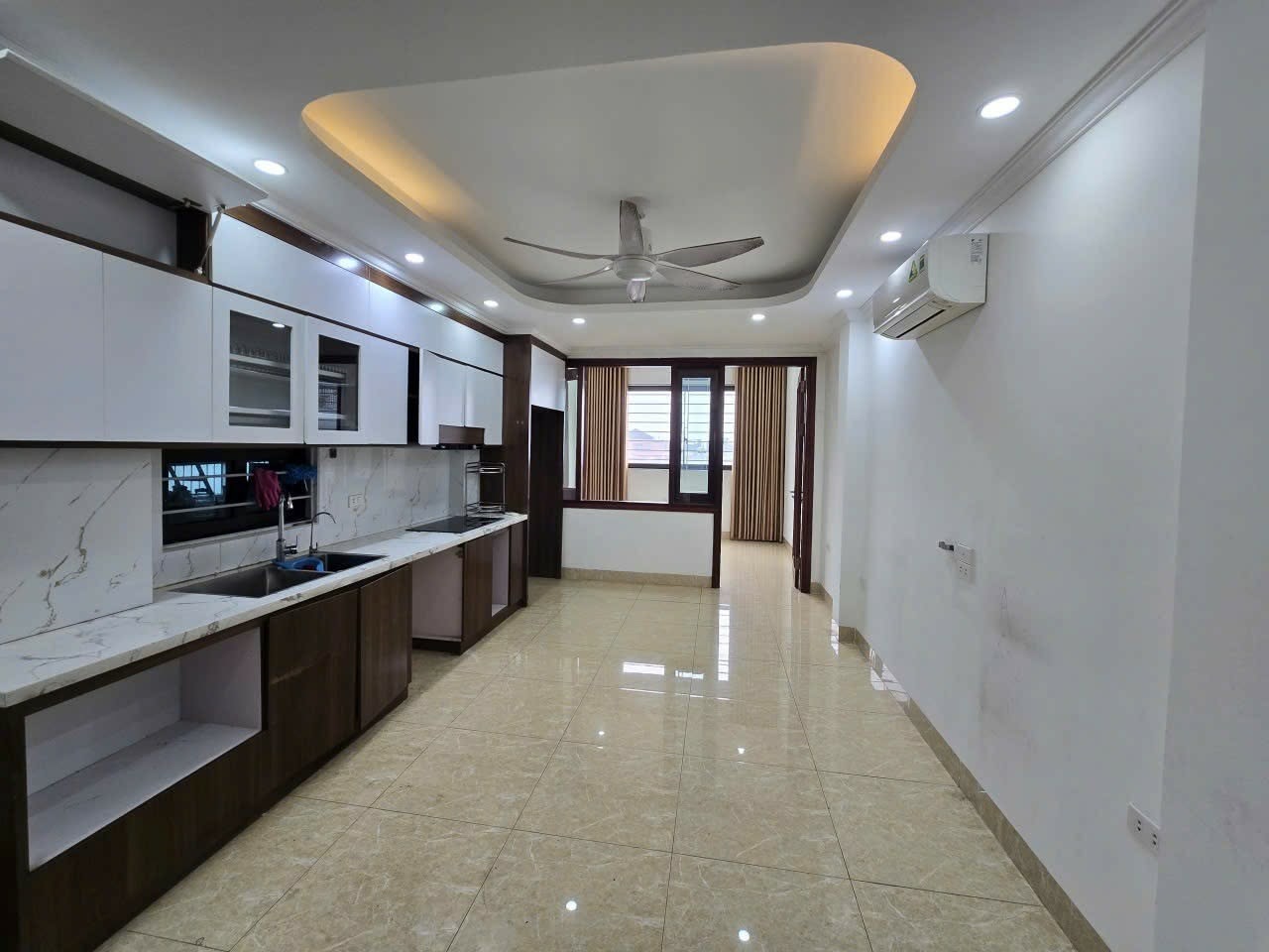  NHÀ 7 TẦNG MAI PHÚC PHÚC ĐỒNG – 40M2 – Ô TÔ RA VÀO – GIÁ 12 TỶ 