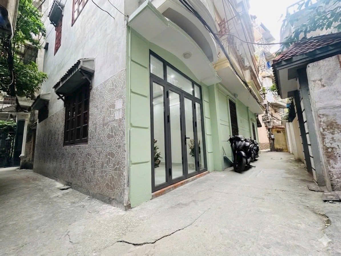  Bán nhà phố Phan Kế Bính, Ba Đình, ngõ thoáng rộng, gần phố, lô góc, 35m, 5 tầng, 9.2 tỷ 