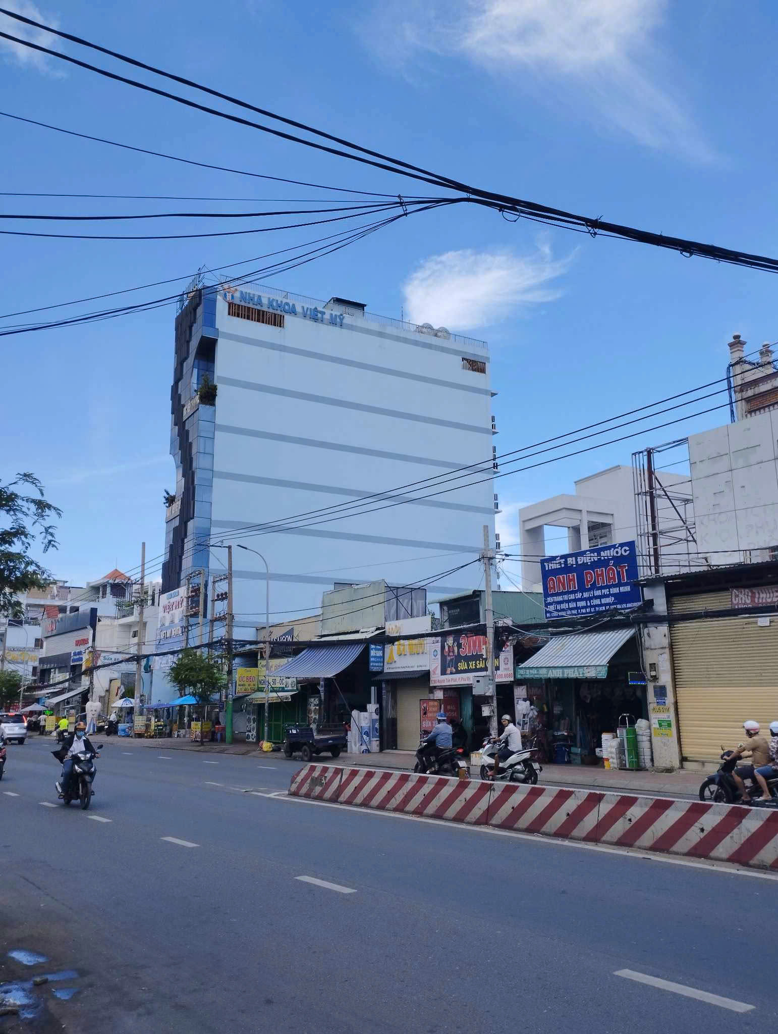  Quận 7, Đường Huỳnh Tấn Phát, 11x49m, Chỉ  60 tỷ, Cần Bán Gấp 