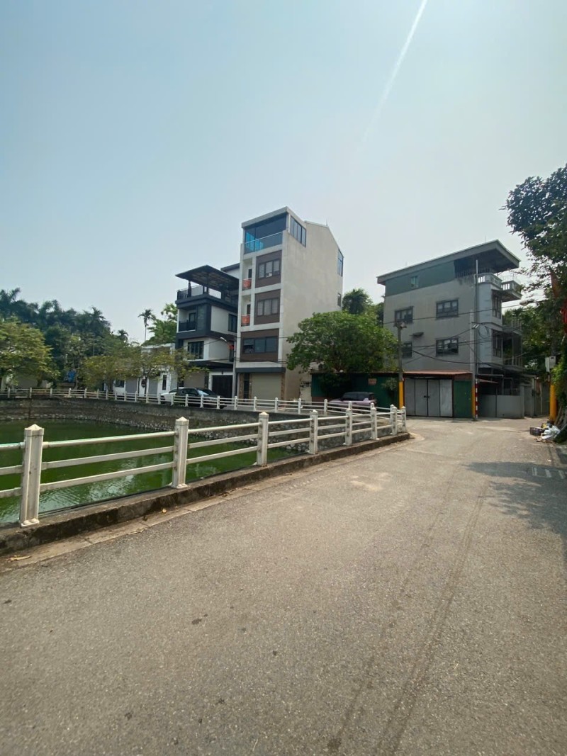  BÁN ĐẤT GIA THƯỢNG – LONG BIÊN  DIỆN TÍCH RỘNG – GẦN Ô TÔ TRÁNH – PHÙ HỢP BIỆT THỰ / CCMN 