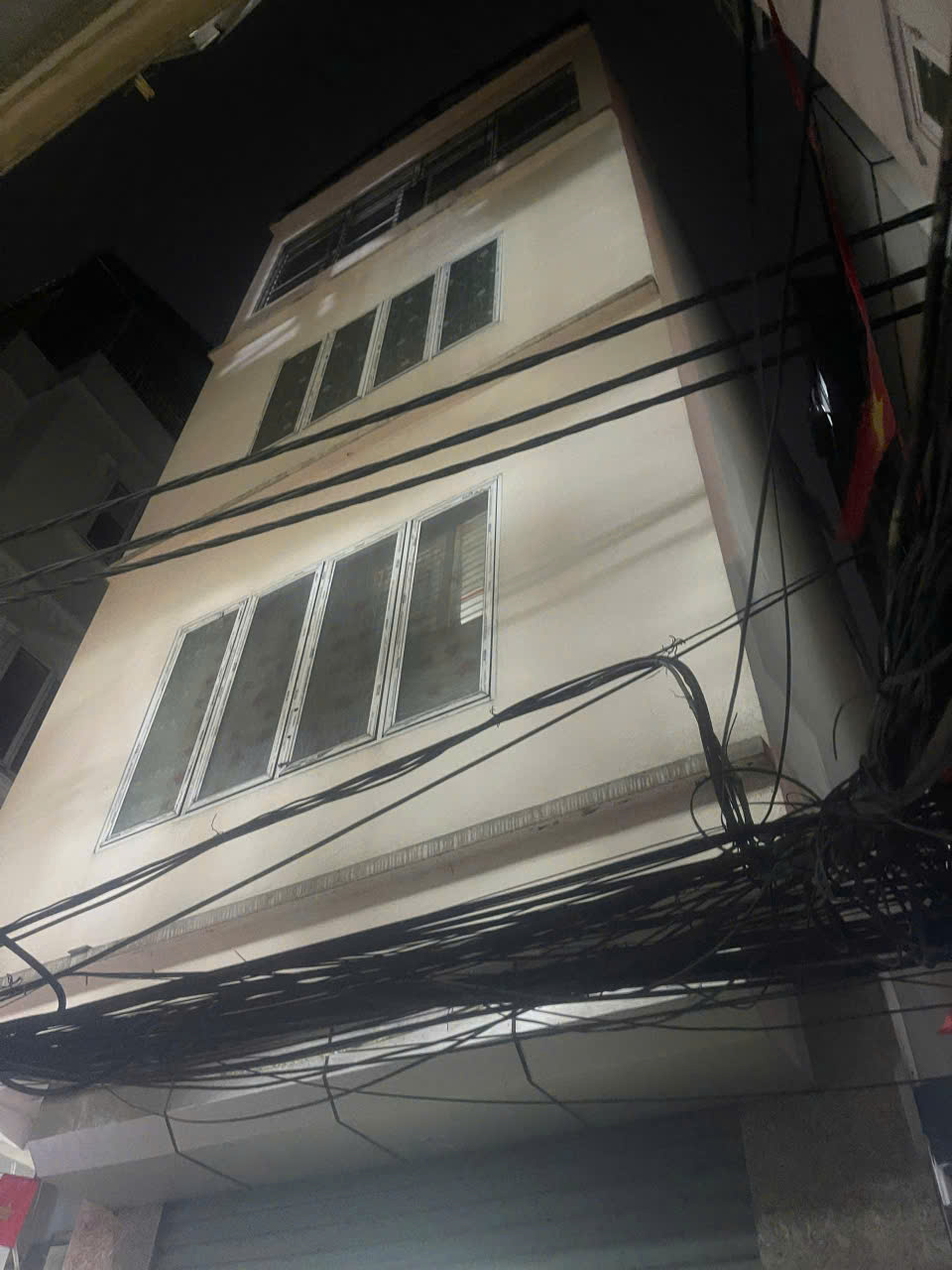  Cho thuê nhà tập thể phố Hồng Mai - Hai Bà Trưng - 60m2 - 2 phòng ngủ - 1vs - 7triệu. 