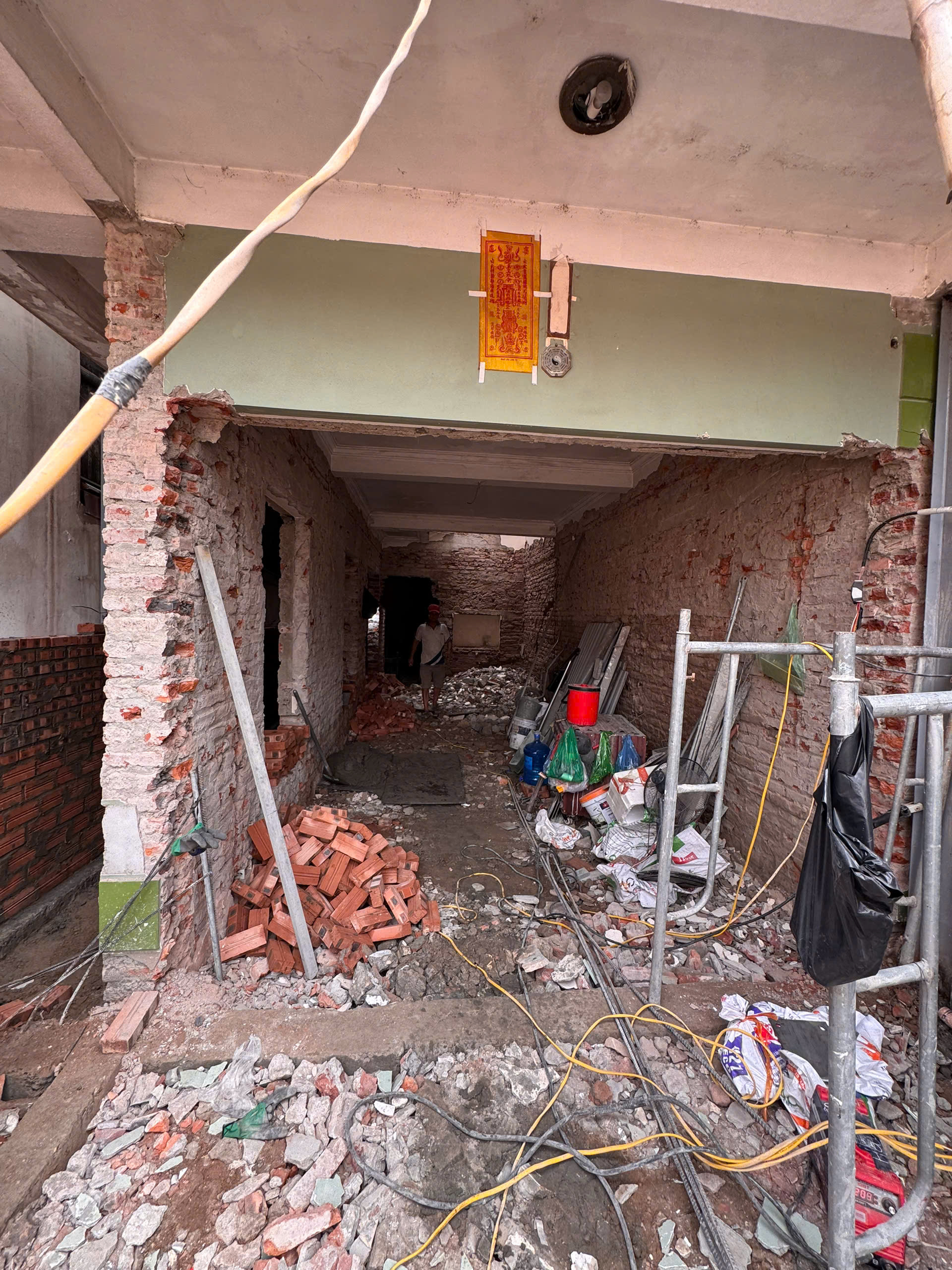  CHO THUÊ MBKD TẦNG 1 NHÀ MẶT PHỐ ĐẶNG THAI MAI – TÂY HỒ, HÀ NỘI 