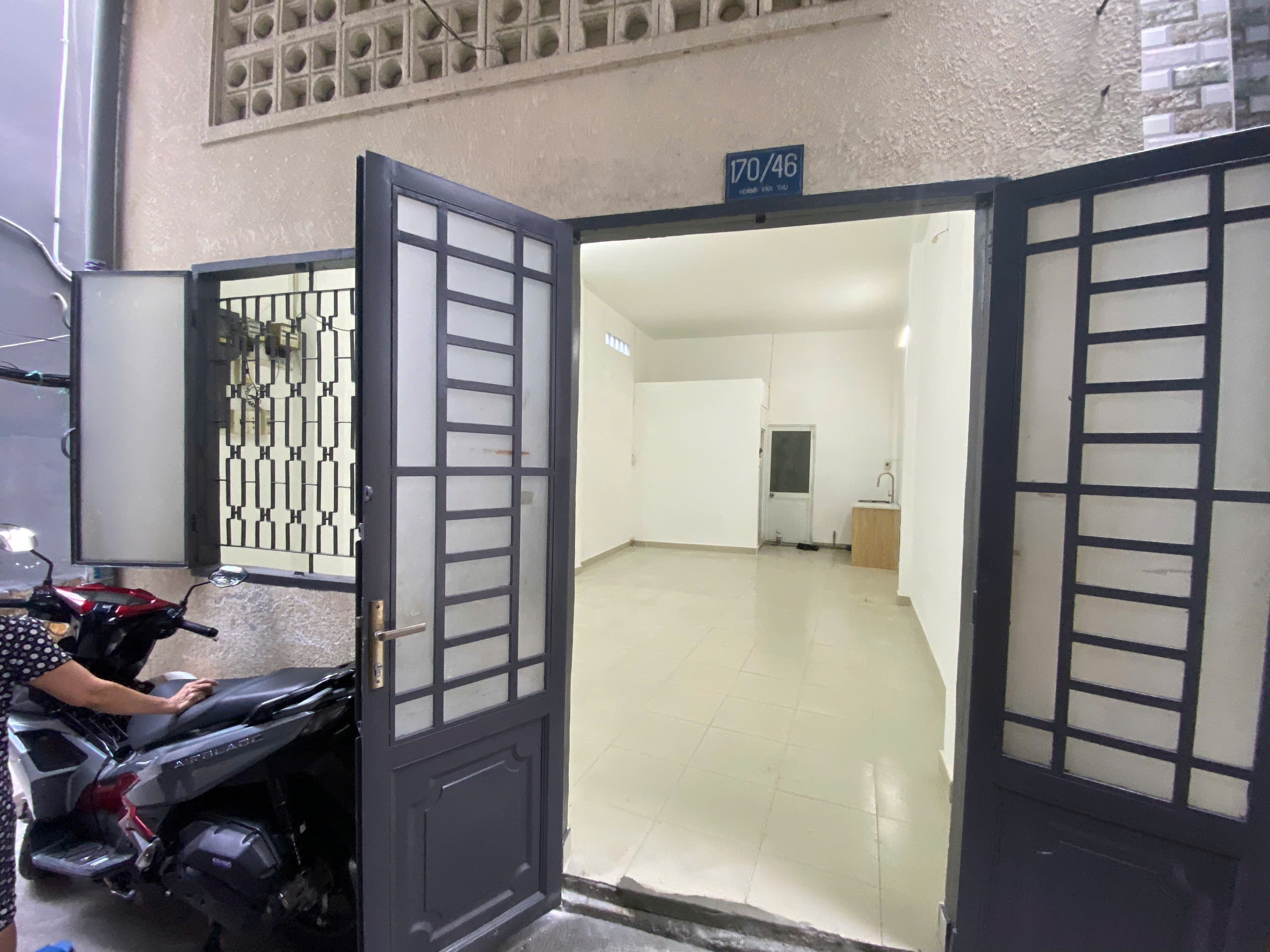  CHÍNH CHỦ CHO THUÊ TẦNG TRỆT 34M2 RIÊNG BIỆT TRUNG TÂM PHƯỜNG 9, QUẬN PHÚ NHUẬN 