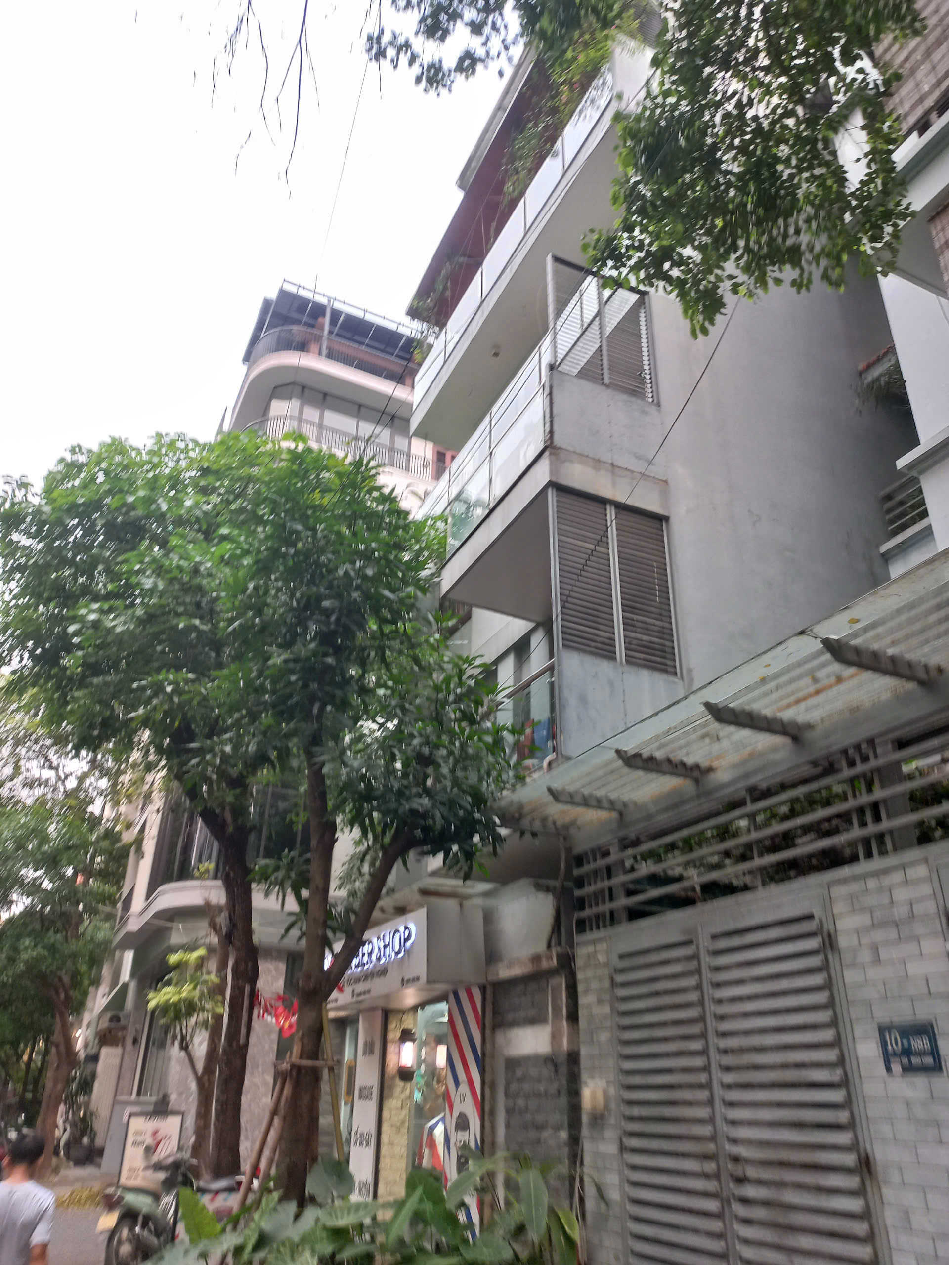  ???? Bán nhà phân lô phố Trung Kính 85m 7 tầng thang máy giá 43 tỷ  ???? 