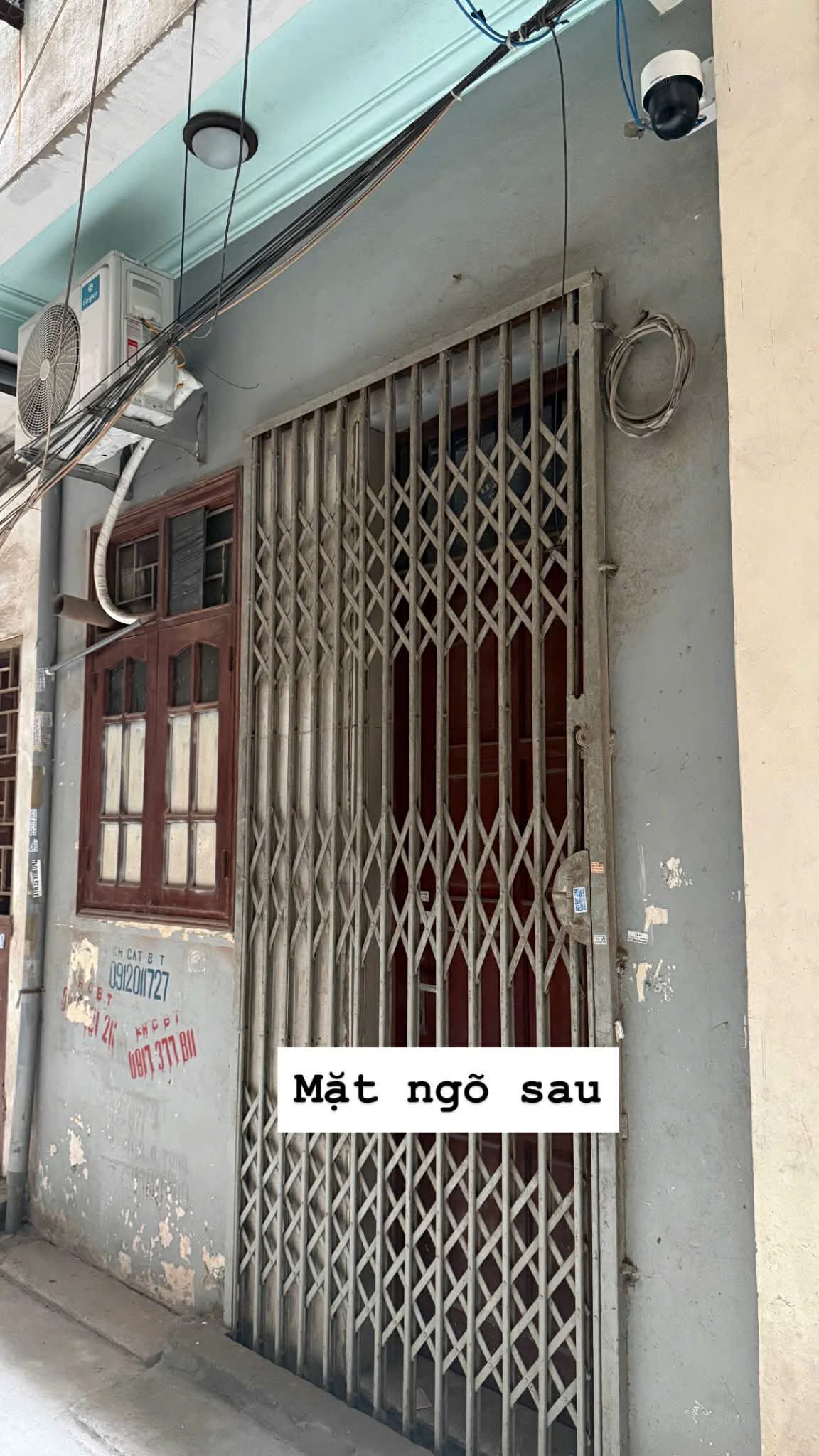  CC cho  thuê nhà ngõ oto Chùa Bộc 40m2 x 4 tầng, 4 ngủ làm VP cty, KD online, ở 