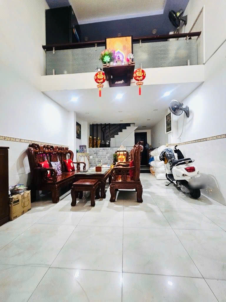  Hẻm nhựa xe hơi tránh, khu chợ vải Phú Thọ Hòa, Tân Phú, 4x17m, 5 tầng, nhỉnh 8 Tỷ 