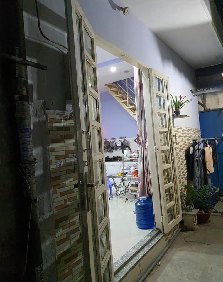  Bán nhà Ấp Chiến Lược, Bình Tân, 2 tầng, giá 2.75 tỷ 