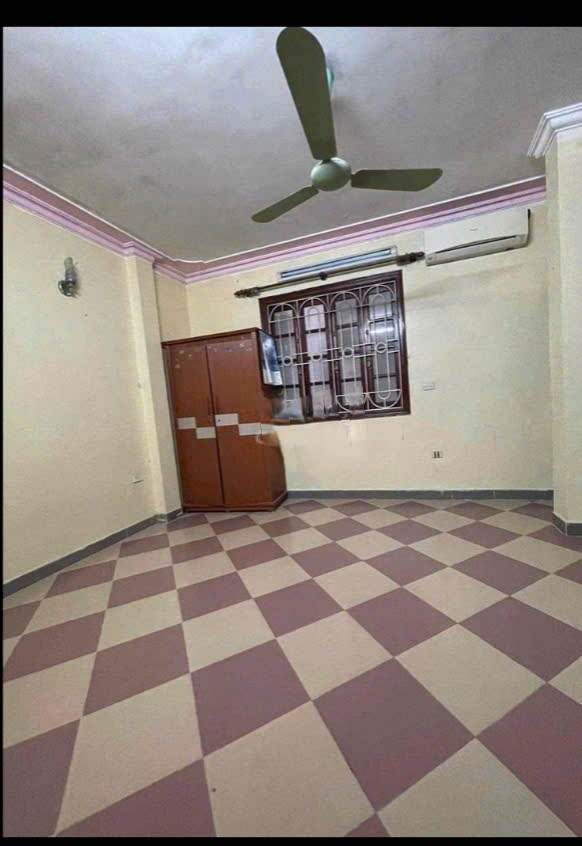  Cho thuê nhà ngõ Cát Linh, 24m x 4 tầng, 2 ngủ 3 vệ sinh, 8 triệu vào nhận nhà ngay 