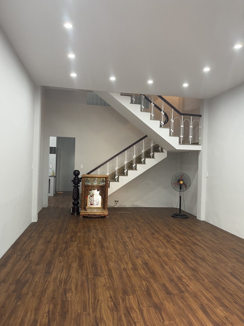  ♥ Nhà MT Huỳnh Thúc Kháng gần Cầu Rồng, 69.8m2, 4 tầng, MBKD, 7 Phòng, 12 tỷ 