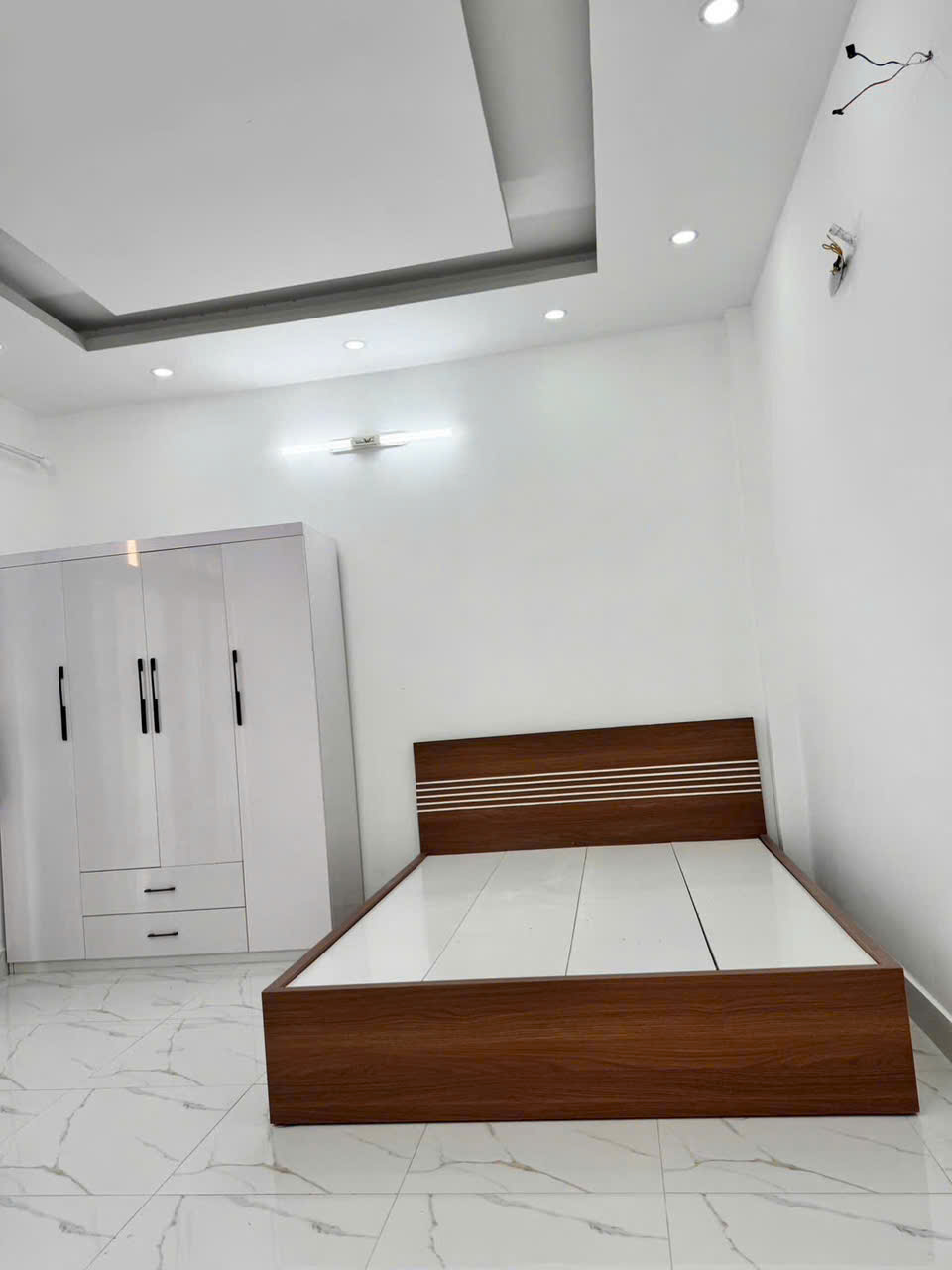  NHÀ 5 TẦNG  ĐẸP KHU DÂN CƯ ĐỒNG BỘ ĐƯỜNG 7 M  LÊ VĂN LƯƠNG SÁT PHÚ MỸ HƯNG 