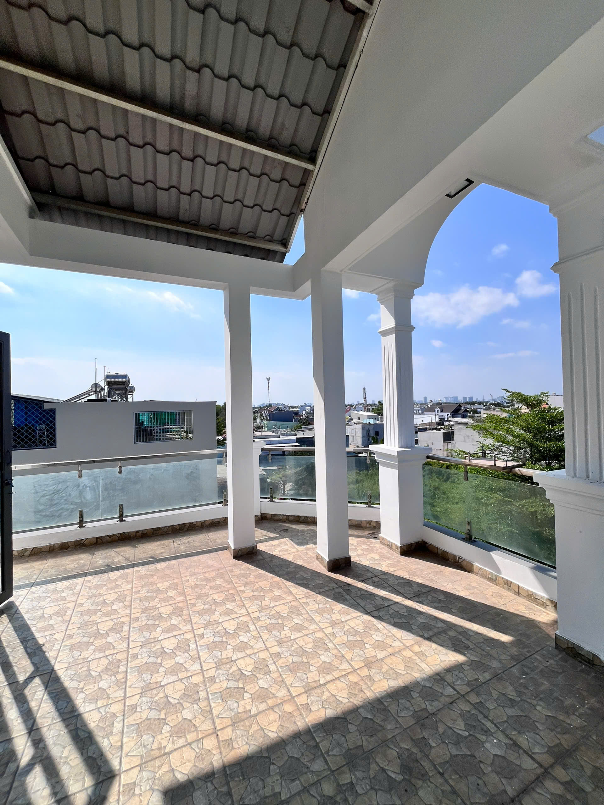  SIÊU PHẨM NGANG 7M CỰC HIẾM - BIỆT THỰ PHỐ MẶT TIỀN NHÀ BÈ 