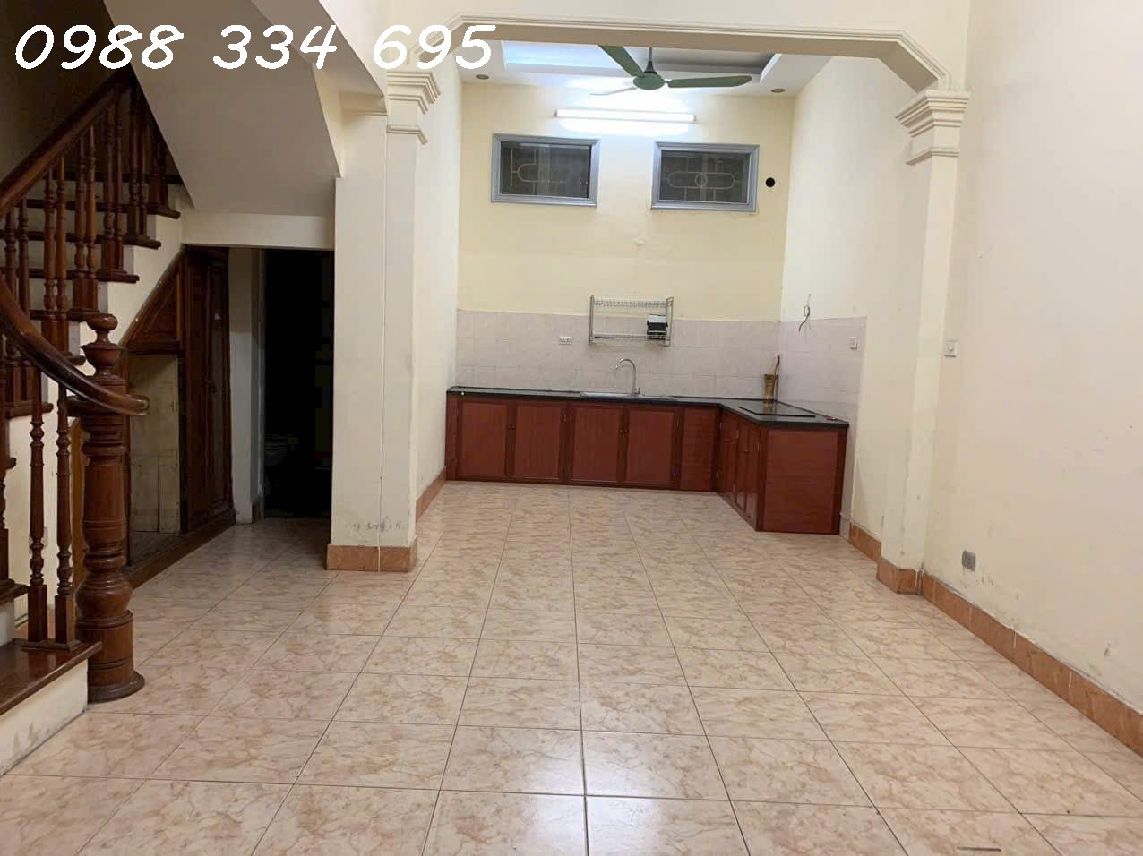  Cho thuê nhà tại ngõ 44 phố Hào nam, Đống đa, Hà nội. 