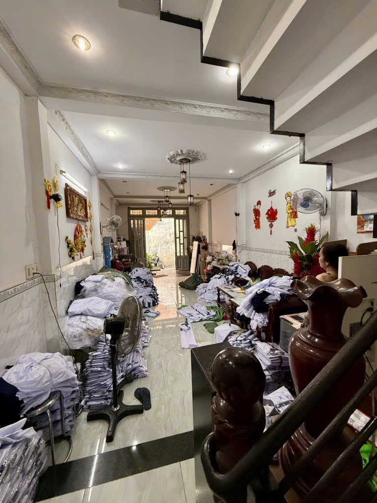  Nhà hẻm xe hơi Tân Sơn Nhì, P. Tân sơn Nhì, quận Tân Phú – 4x15m-3 Tầng- 5.8 Tỷ. 