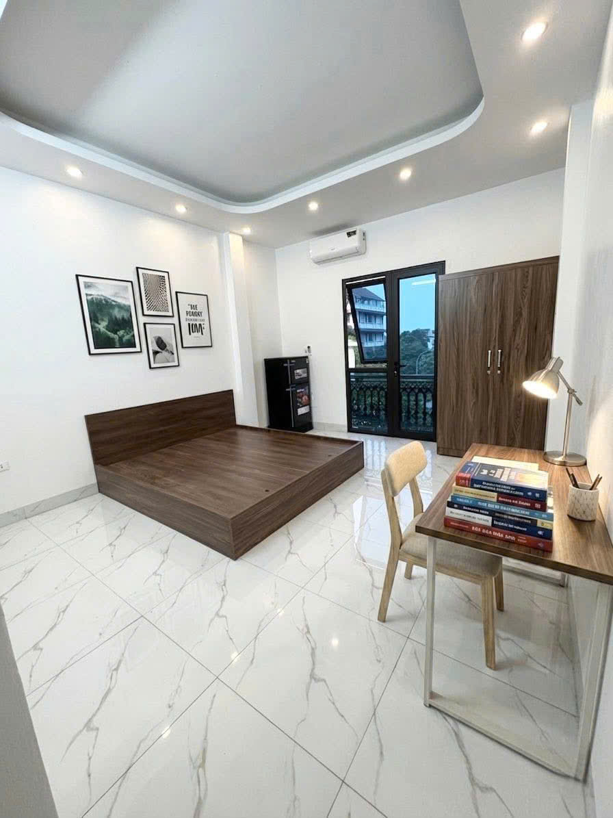  CHÍNH CHỦ CHO KHAI TRƯƠNG CCMN.CÓ THANG MÁY.ƯU ĐÃI LỚN CHO BẠN NÀO VÀO Ở LUÔN NHÉ 