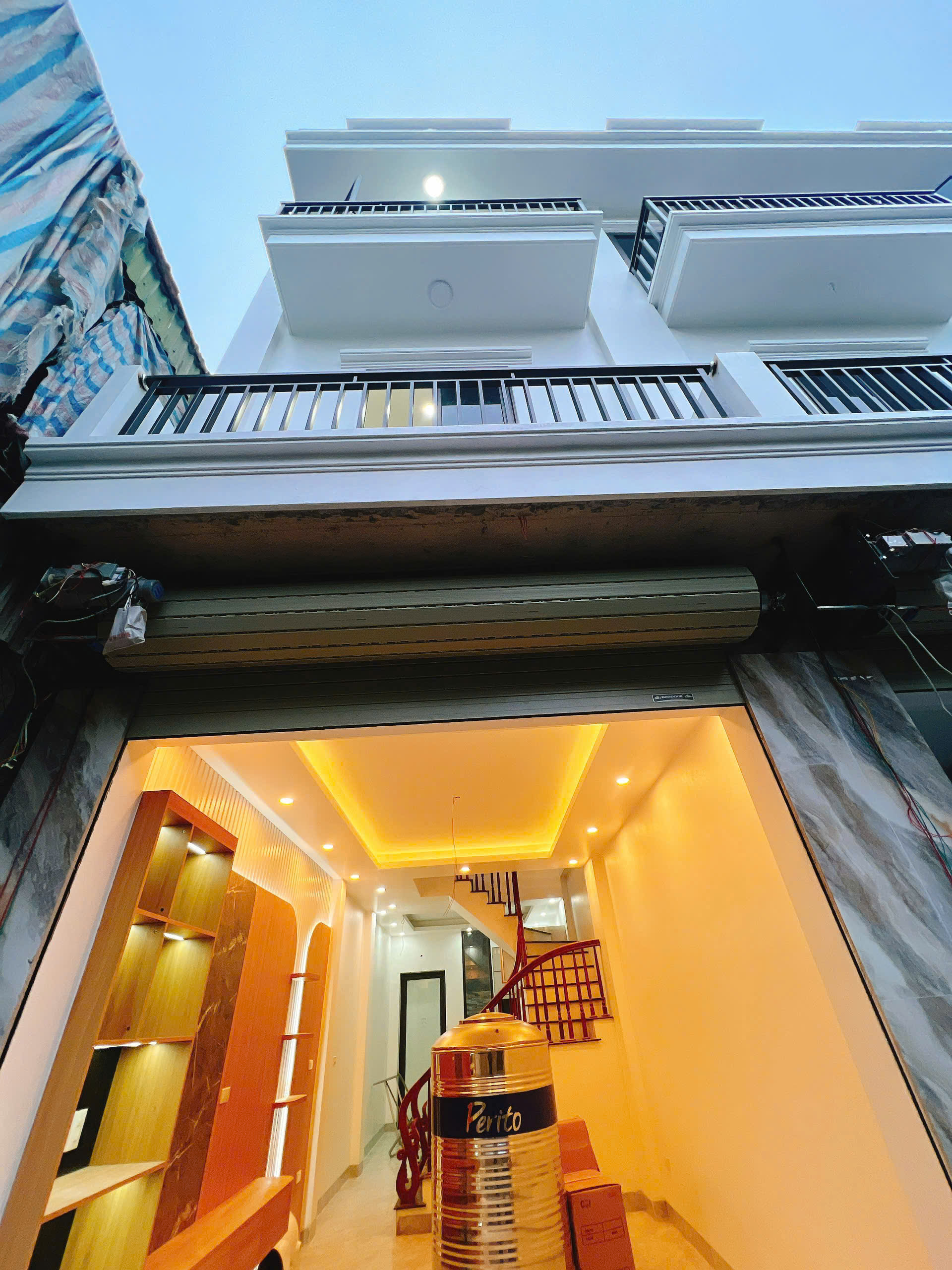  chính chủ gửi 3 tầng trần lãm gần khối bệnh viên lớn nhất tỉnh Hưng Yên 