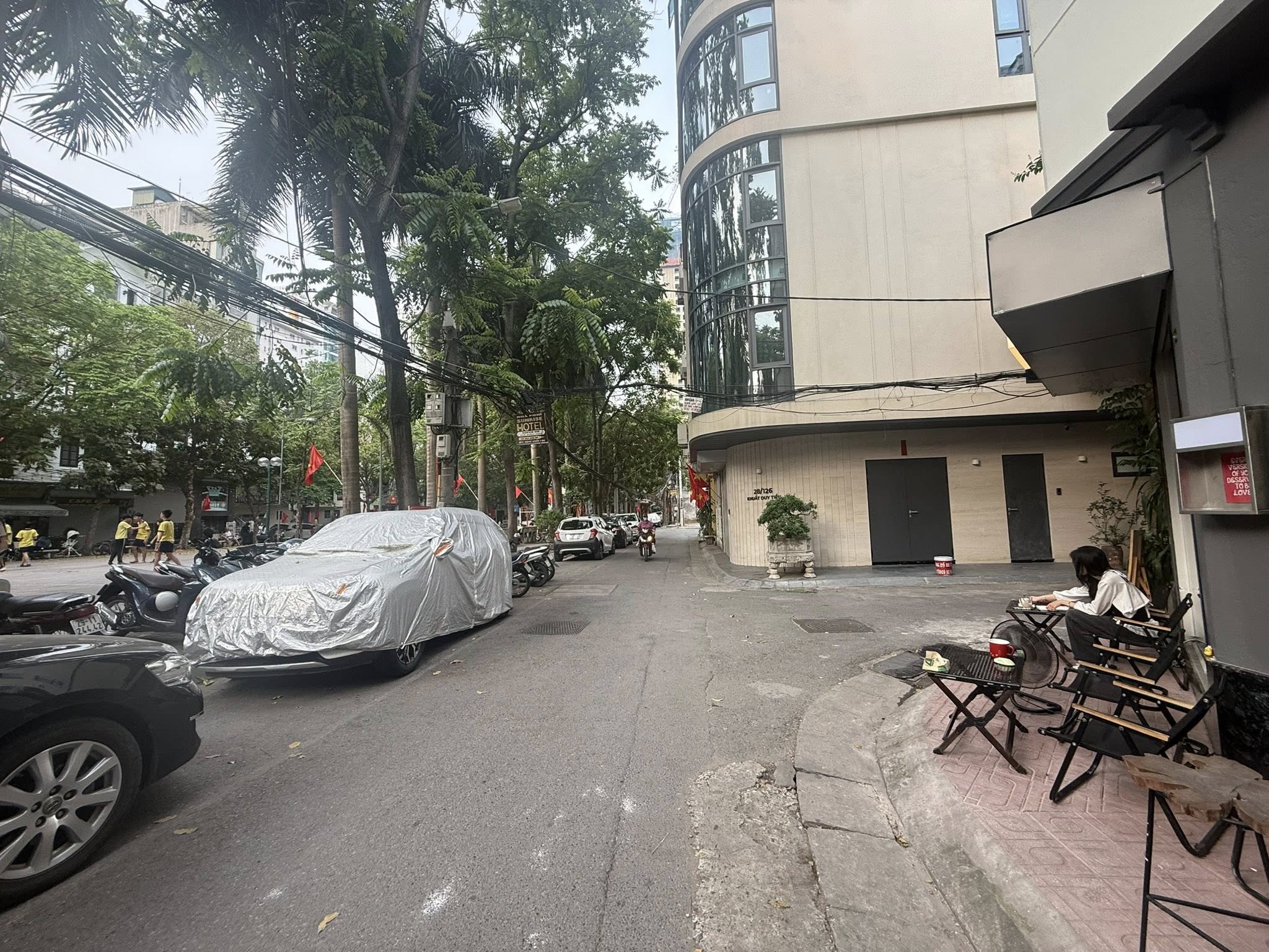  BÁN NHÀ NGUỴ NHƯ KONTUM, DT65M2 5T LÔ GÓC 2 MẶT NGÕ VỈA HÈ, OTO TRÁNH, KINH DOANH, 27.X TỶ 