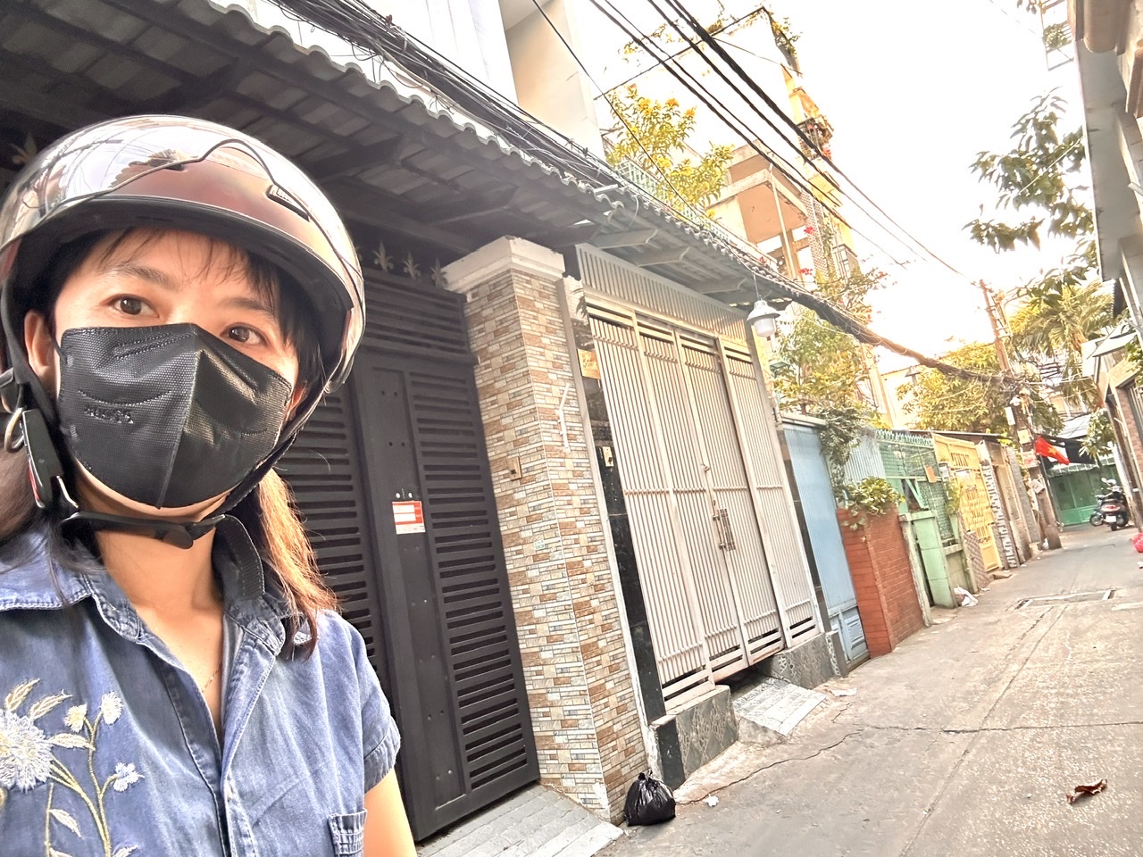  SIÊU PHẨM NHÀ PHỐ Q4- NGANG NỞ HẬU- DT 55M2 CHÀO CHỈ 6.1T- GẦN CHỢ 200 Đ.XÓM CHIẾU - THÔNG RA TÔN ĐẢN- TÔN THẤT THUYẾT- NGUYỄN TẤT THÀNH. 