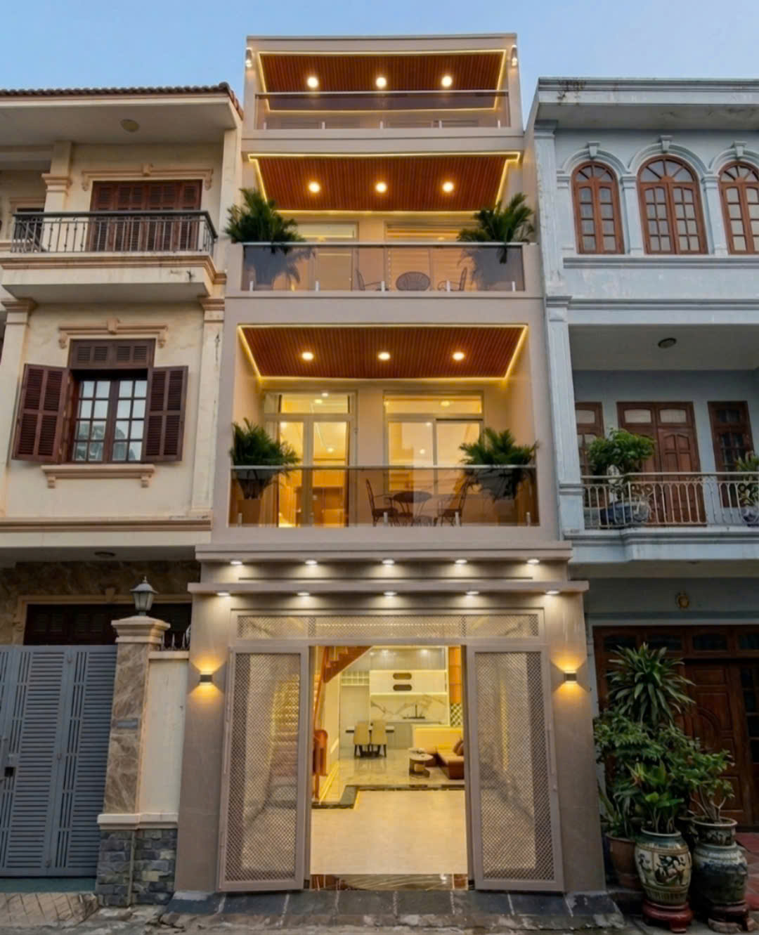  NHỈNH 10 TỶ- QUẬN 7- GẦN NGÃ 4 PHÚ THUẬN- NHÀ MỚI 4 TẦNG- DT 60M2- MẶT TIỀN ĐƯỜNG XE TẢI 