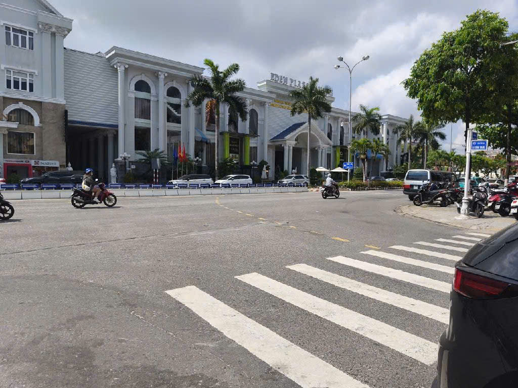  Chính chủ cần bán nhà 2 tầng Trung Tâm Đà Nẵng - Trục Đường Duy Tân. 80m2 - Với Mức Giá Chưa Đến 5 tỷ. 