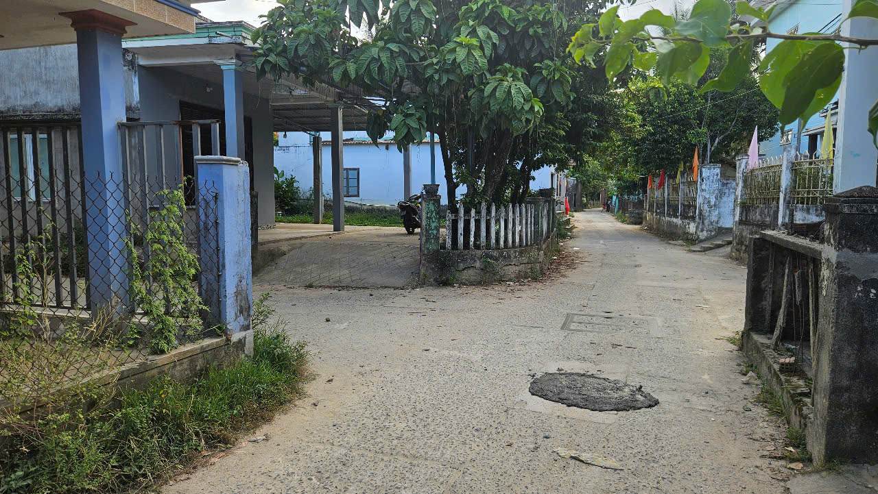  Chính chủ Bán Gấp Nhà Tại tổ dân phố trường Định, phường Hải Vân, tp Đà Nẵng 