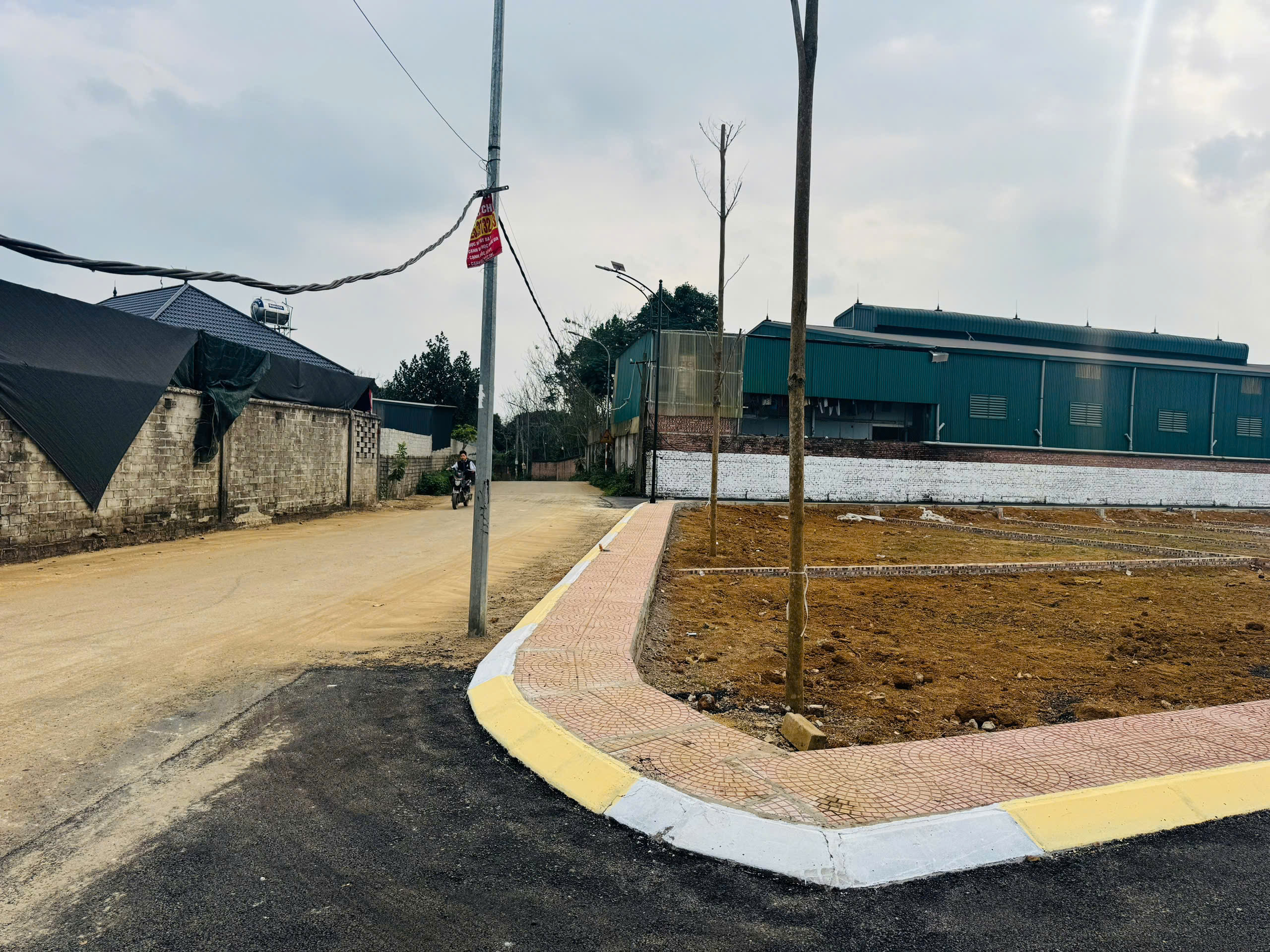  BÁN XUẤT NGOẠI GIAO 100M2- MT6M, LÔ GÓC 2 MẶT THOÁNG GIÁ NHỈNH 2 TỶ 