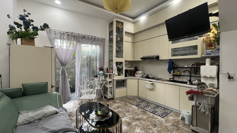  Bán nhà đường 160, Phường Tăng Nhơn Phú A,  Q9, Thủ Đức, TP HCM. DT  54m2, 3 Tầng, 3PN. Giá  5.45 tỷ - Sổ Hồng 