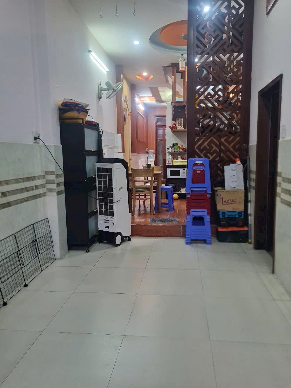  Bán nhà 2 tầng, 62m2, hẻm xe hơi Sô 4, Bình Hưng Hòa B, Bình Tân: Giá 5 tỷ, sổ hồng, 2PN, 2WC. Gọi ngay 0935911385! 