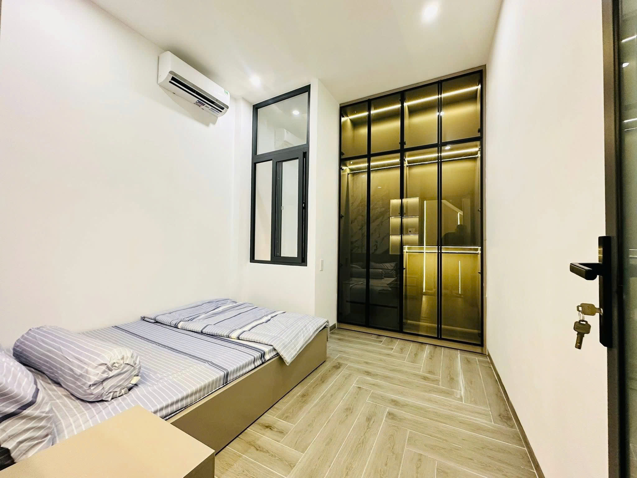  Thân gởi ????1% +2 chỉ vàng 9999❤️nhờ ace bán giúp Bán nhà kiệt 356 Hoàng Diệu - Hải Châu 