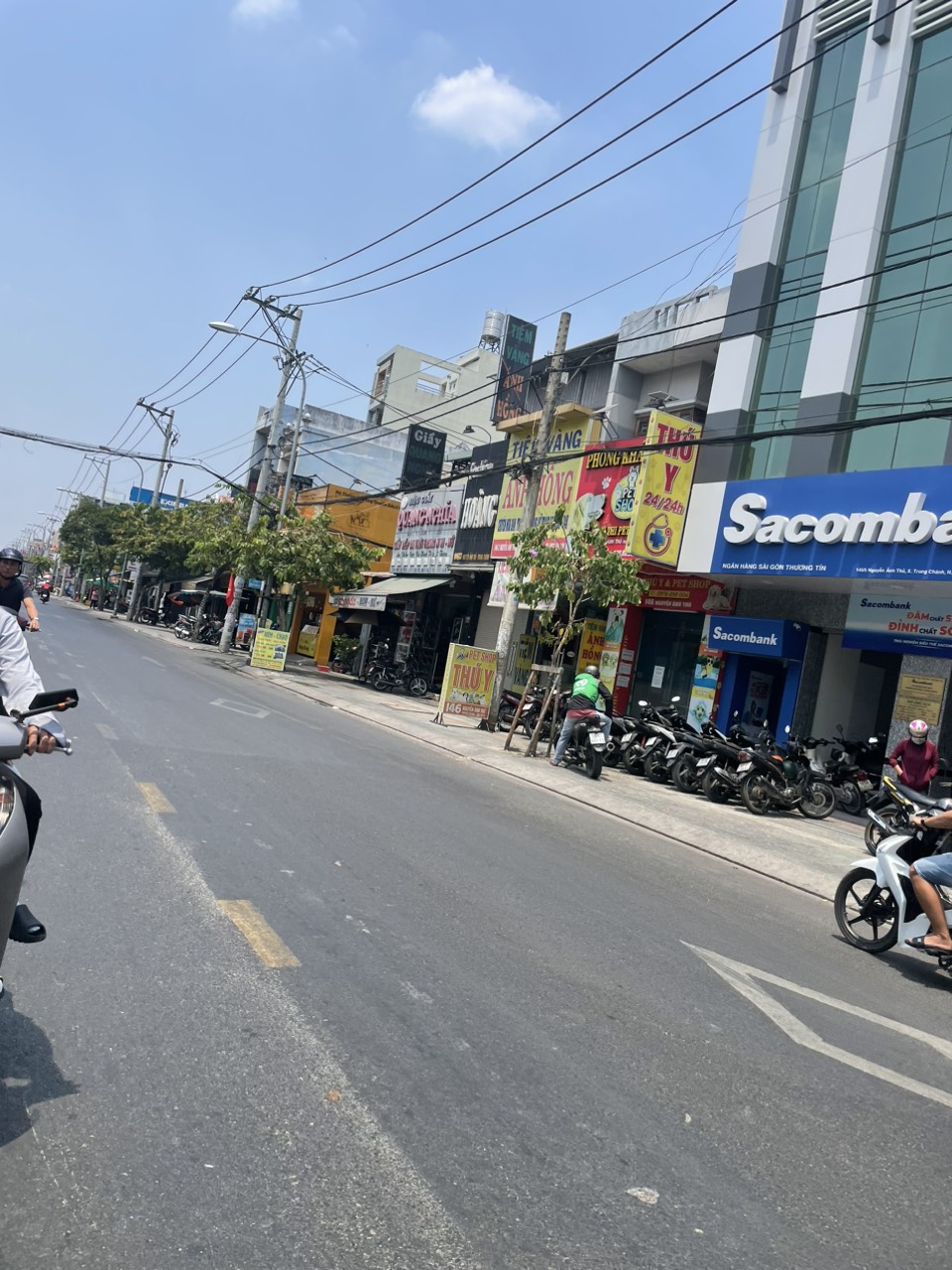  Bán nhà mặt tiền 4,5x24m giá 14,5 tỷ Đường Nguyễn Ảnh Thủ 